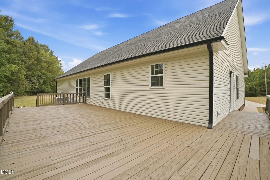 Photo of 224 Lyons Road