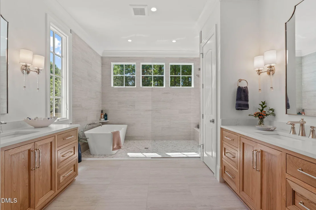 Photo of 6832 Greystone Drive