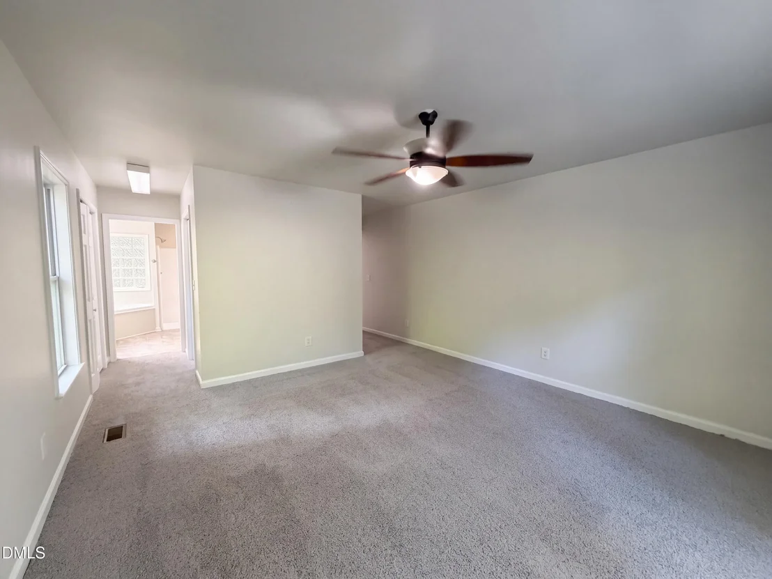 Photo of 2929 Maple Avenue