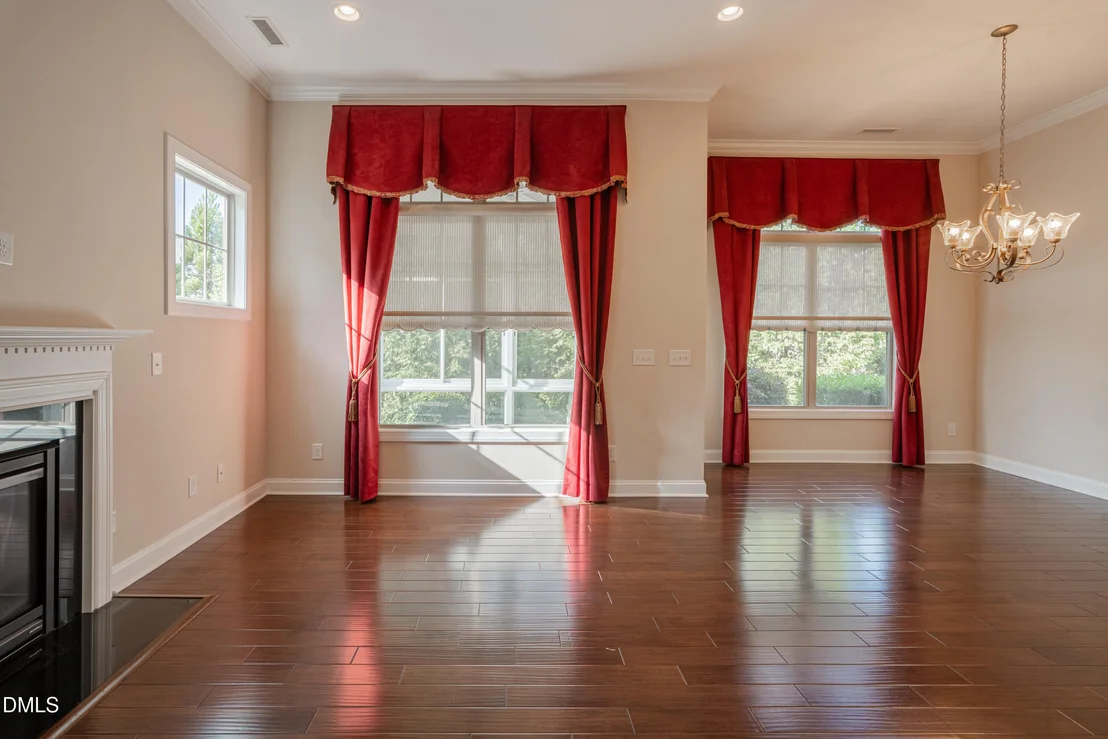 Photo of 820 Lemongrass Lane