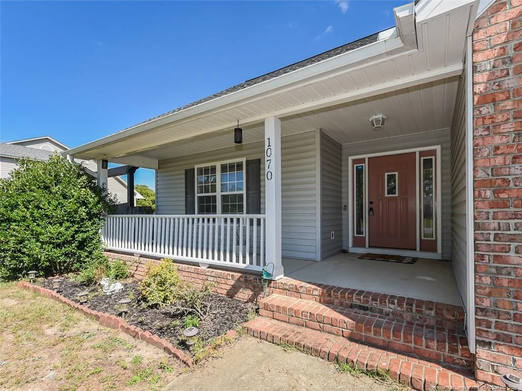 Photo of 1070 Northview Drive