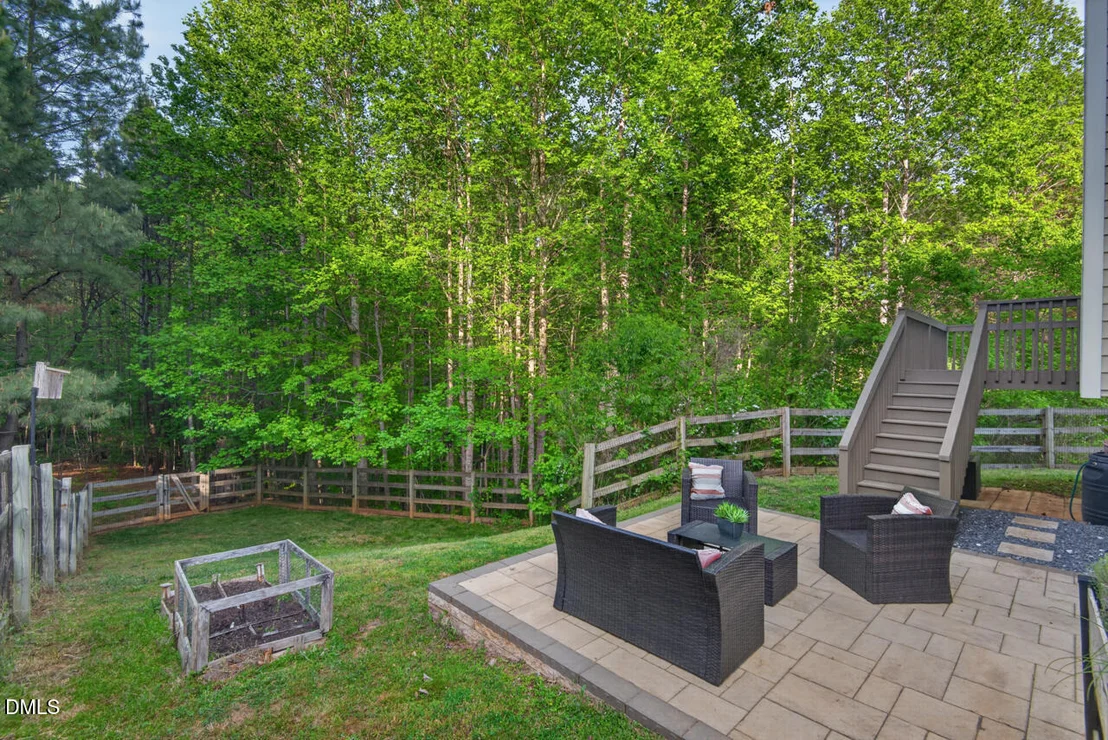 Photo of 2505 Summit Drive