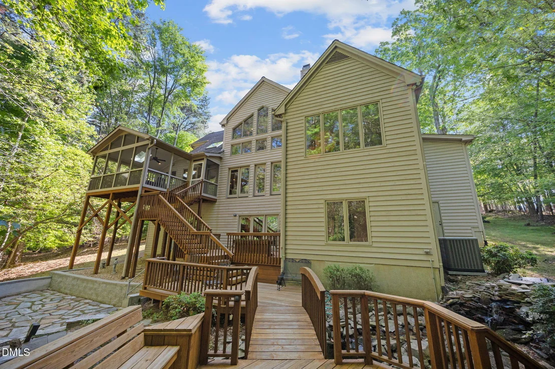 Photo of 12117 Cliffside Circle