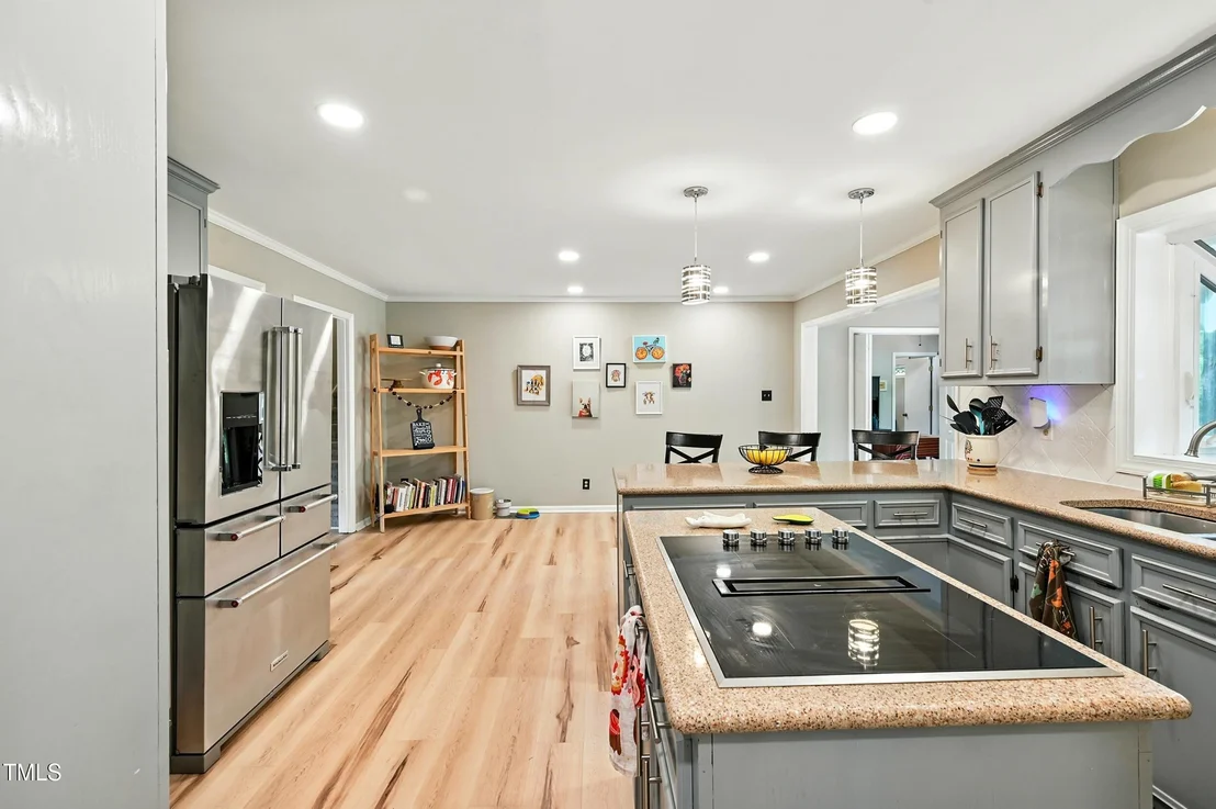 Photo of 4002 Westfield Drive