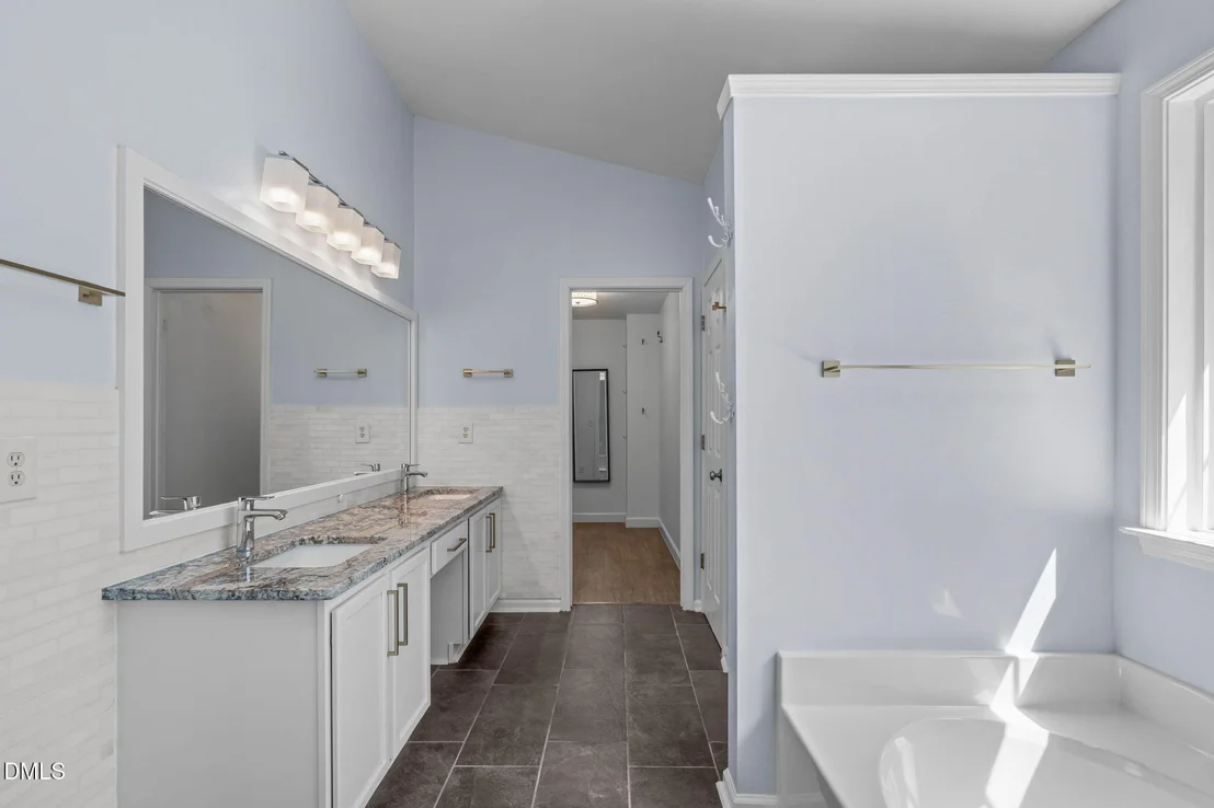 Photo of 715 Bellmeade Bay Drive