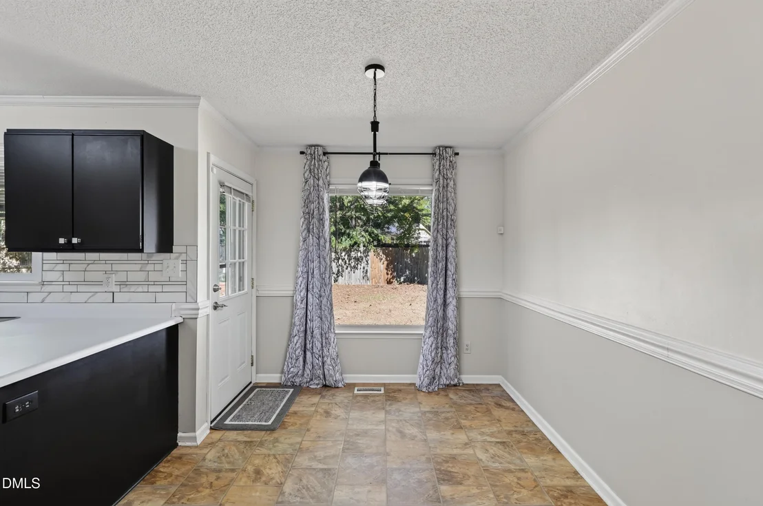 Photo of 208 Crosspine Drive