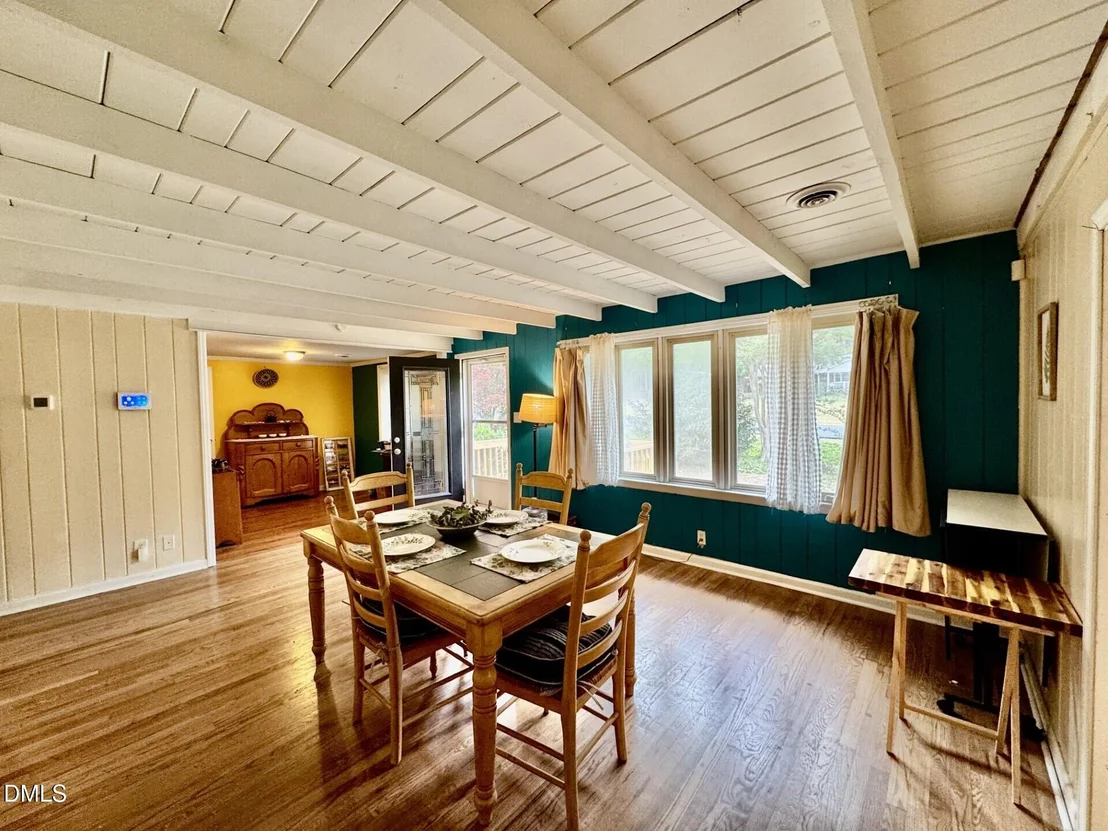Photo of 3120 Gibson Road