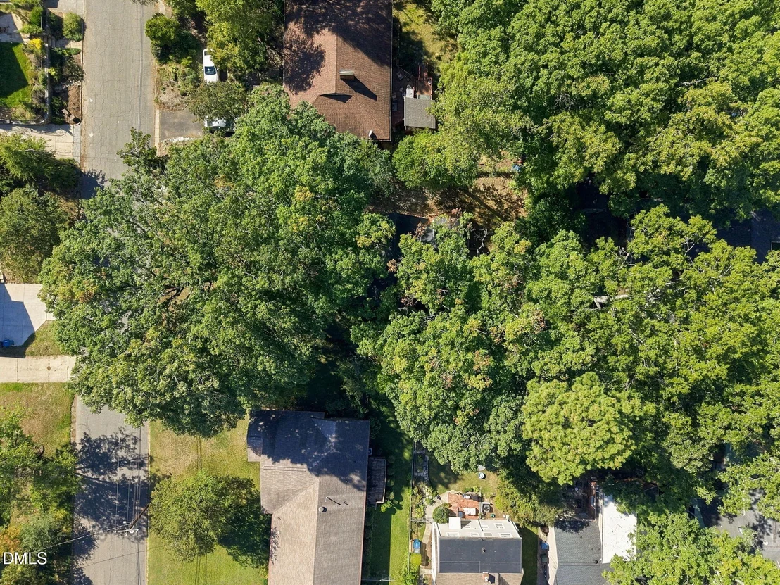 Photo of 2106 Woodrow Street