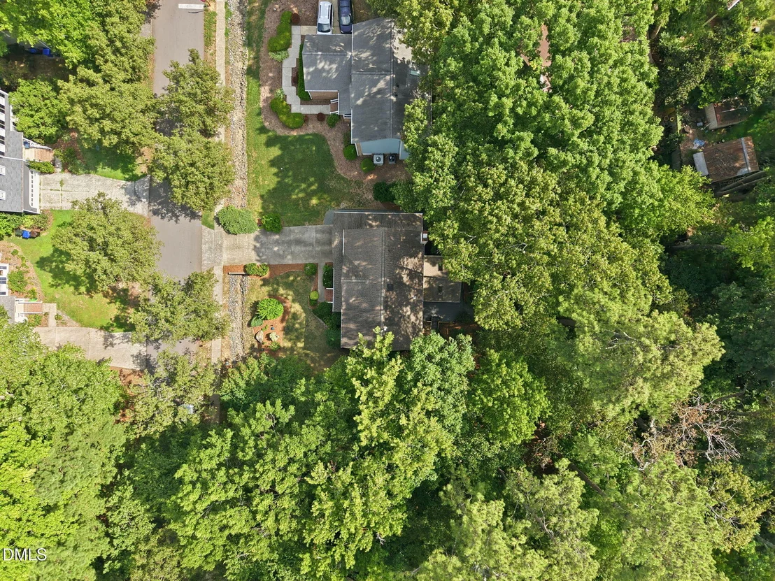 Photo of 102 Robert Hunt Drive
