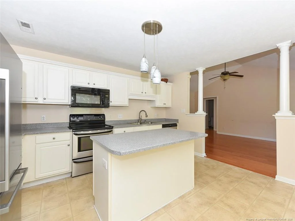 Photo of 1070 Northview Drive