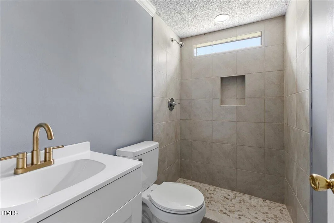 Photo of 485 Lemay Lane