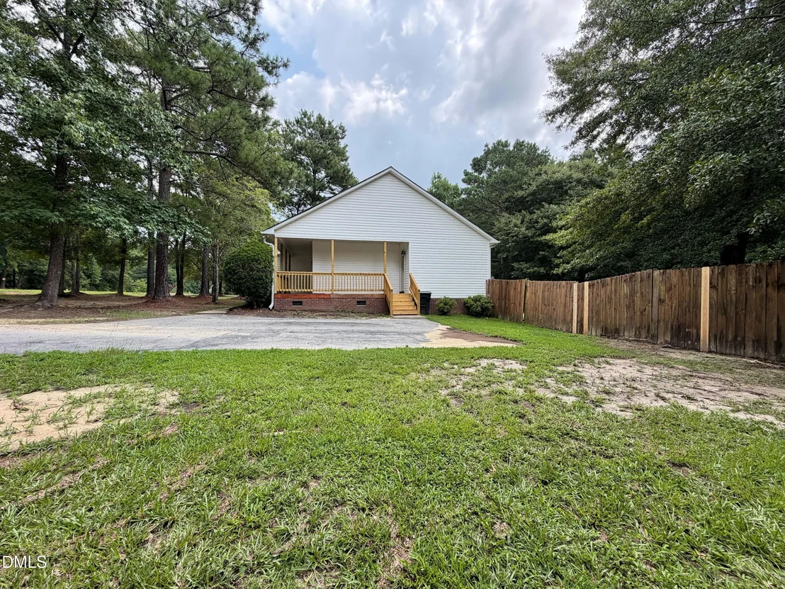 Photo of 576 Sunray Drive
