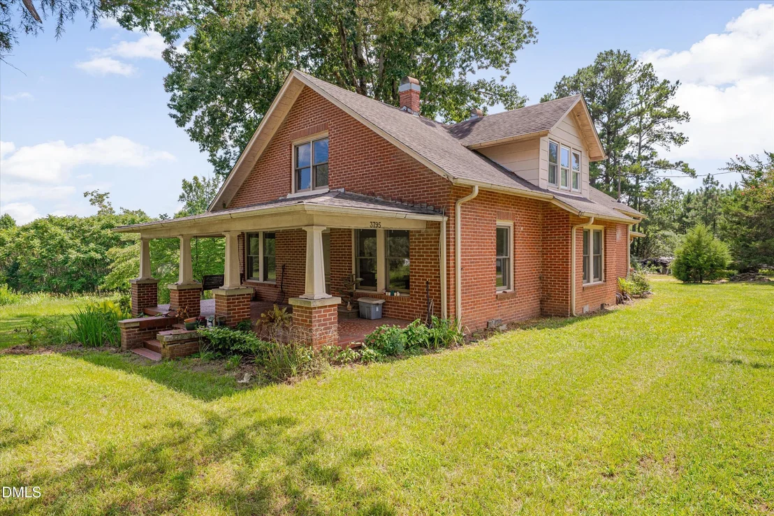 Photo of 3795 Graham Sherron Road