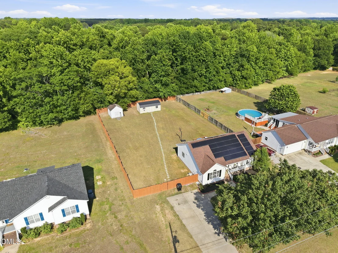 Photo of 1047 Smith Road