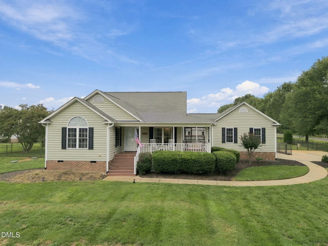Photo of 309 Virginia Lee Lane