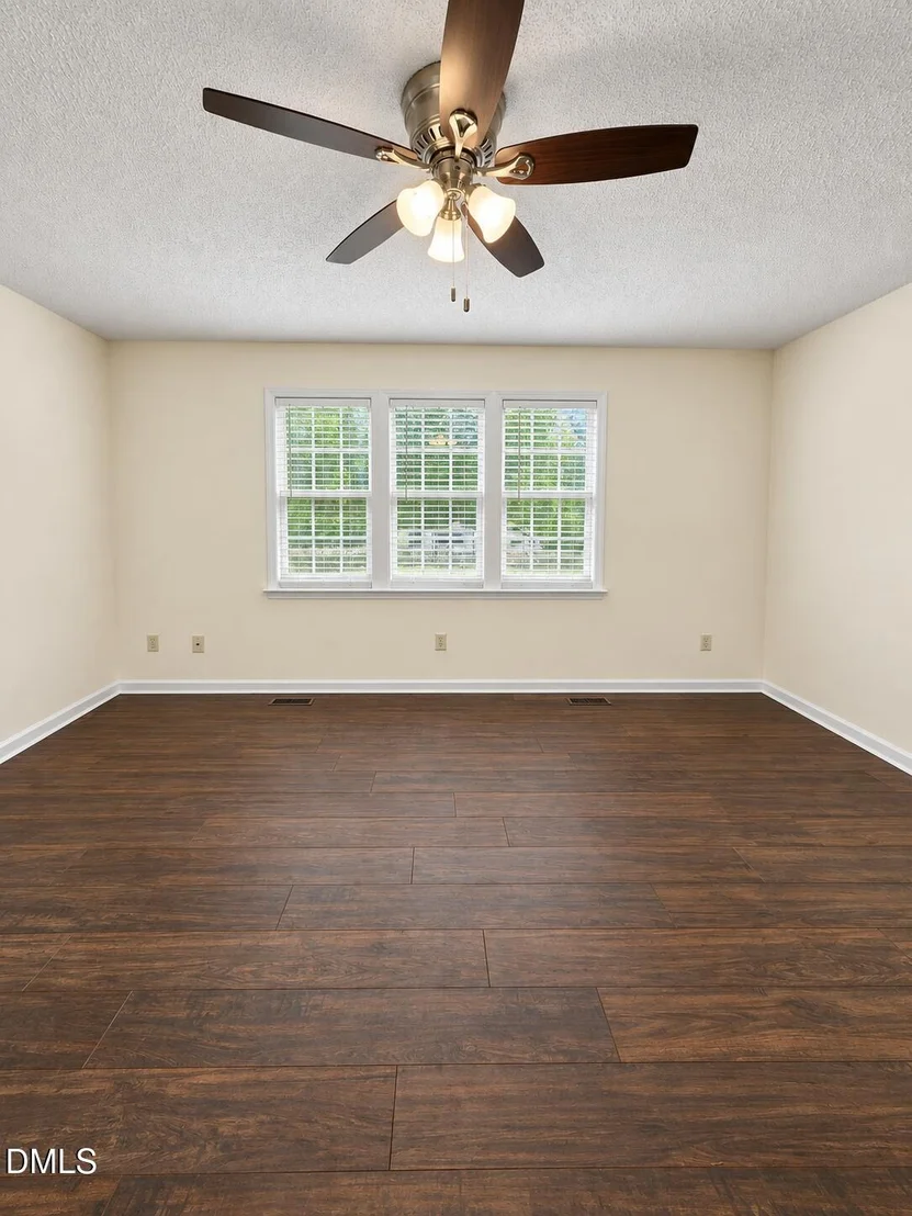 Photo of 1025 Feldmen Drive