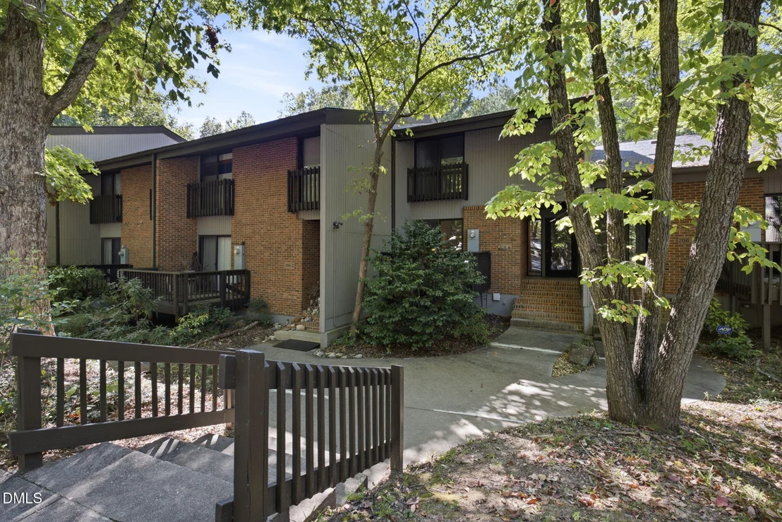 Photo of Unit B at 706 Constitution Drive