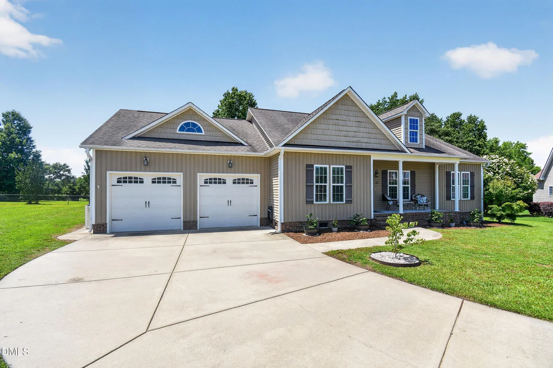 Photo of 61 Marcom Court