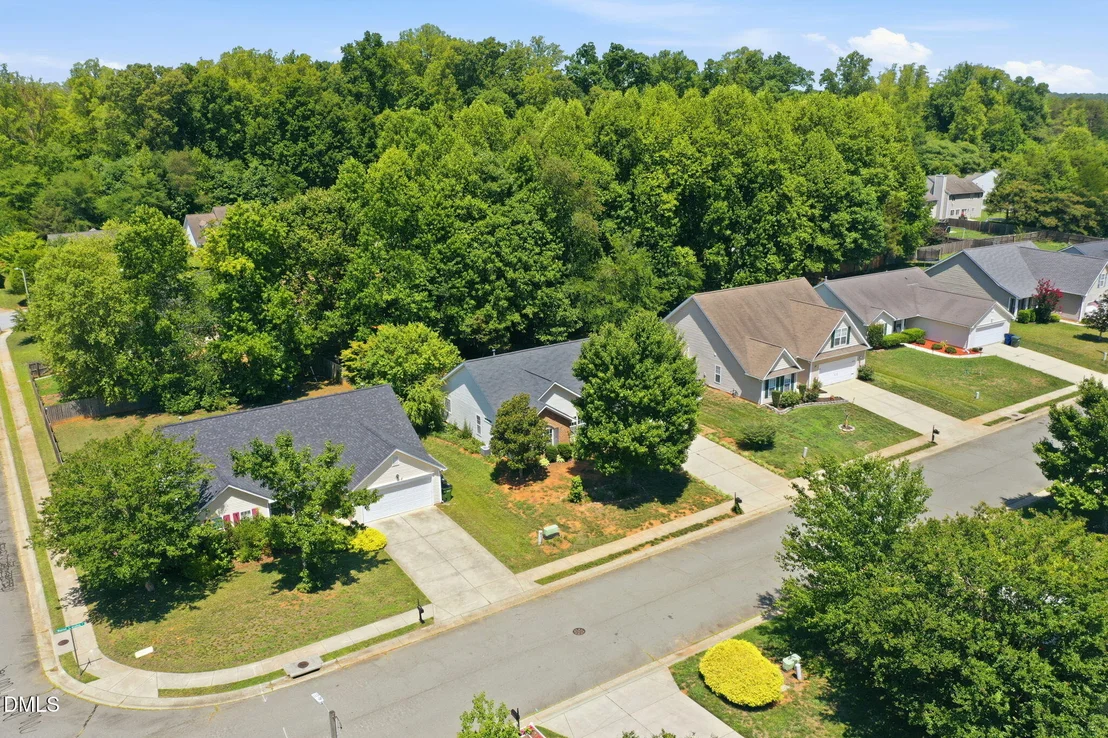 Photo of 514 Walnut Crossing Drive