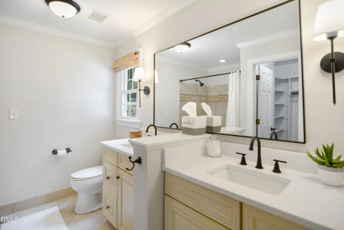 Photo of 2365 Brisbayne Circle