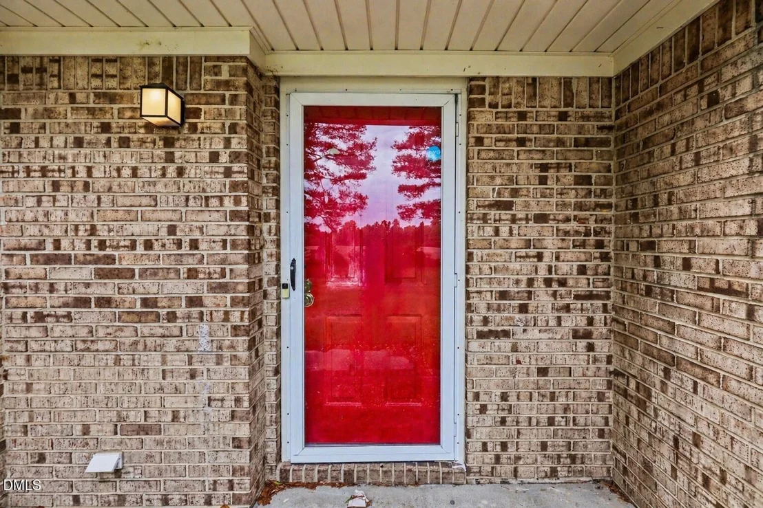 Photo of 875 Wynn Road