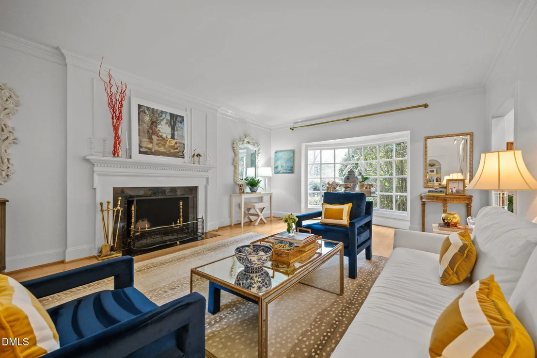 Photo of 3712 Darwin Road
