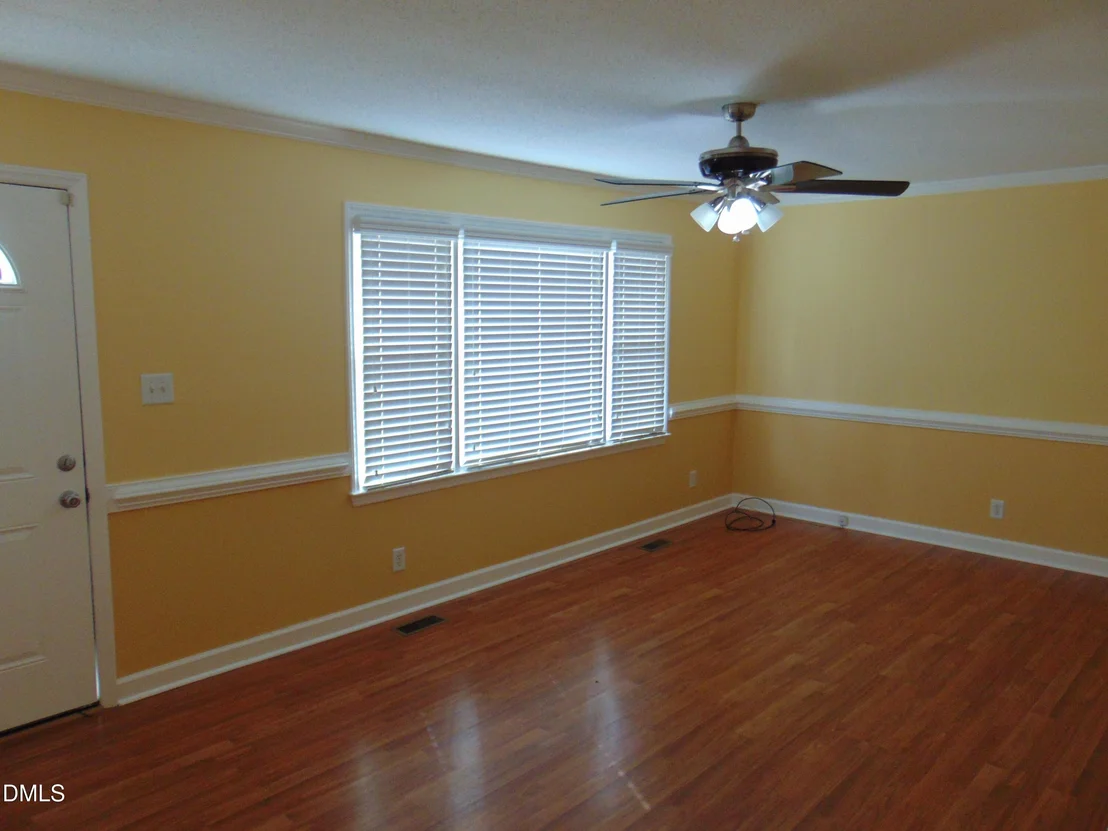 Photo of 442 Gus Road