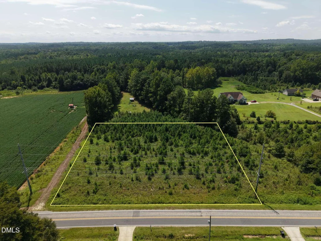 Photo of 482 Clark Road