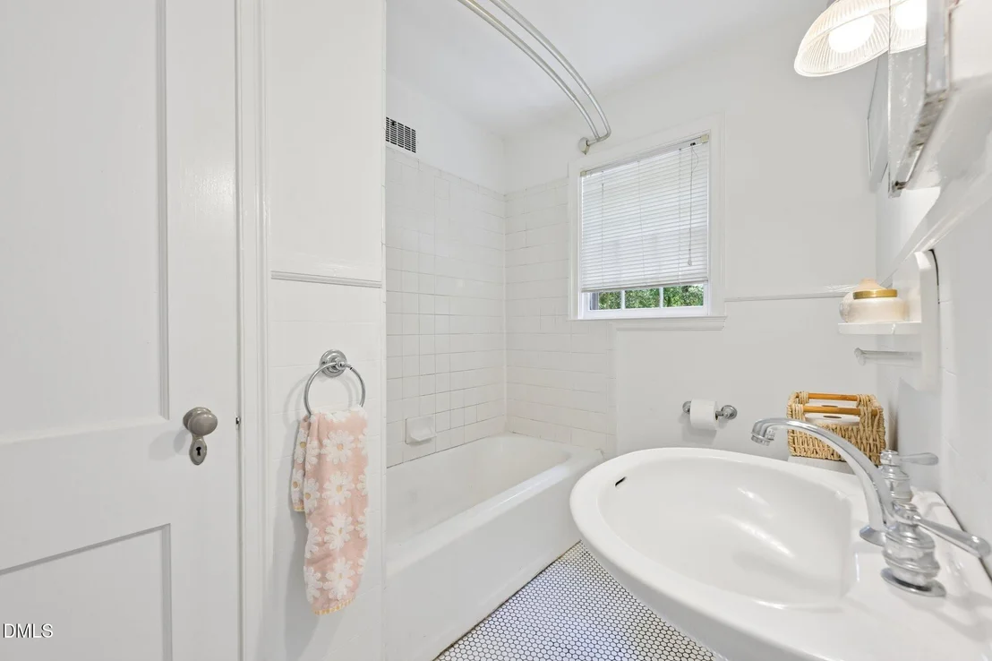 Photo of 3016 Hope Valley Road