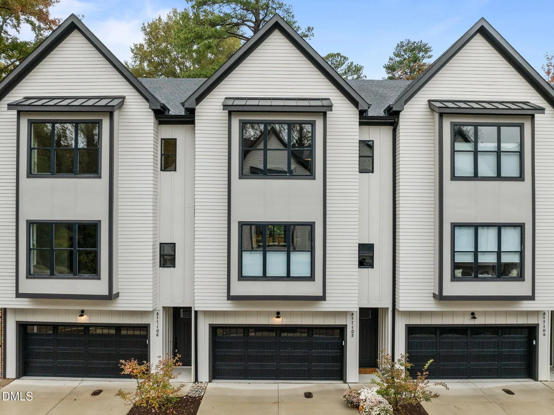 Photo of Unit 105 at 811 Maple Berry Lane