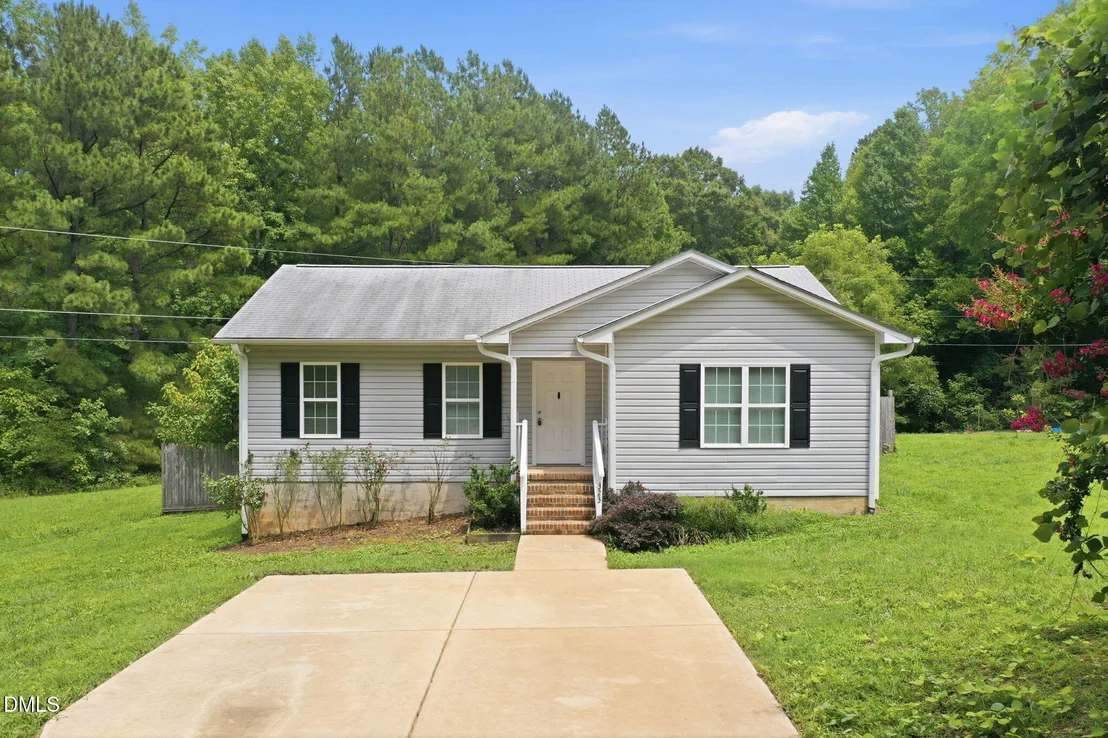 Photo of 323 Tinnin Road