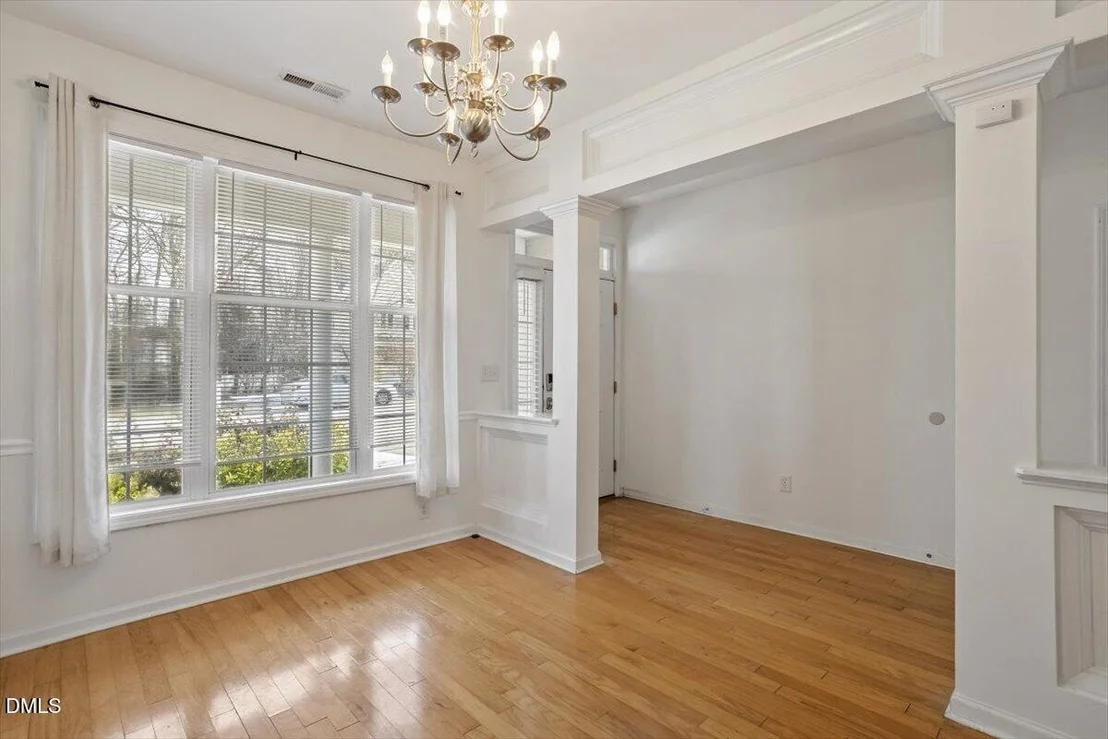 Photo of 8233 Marshall Brae Drive