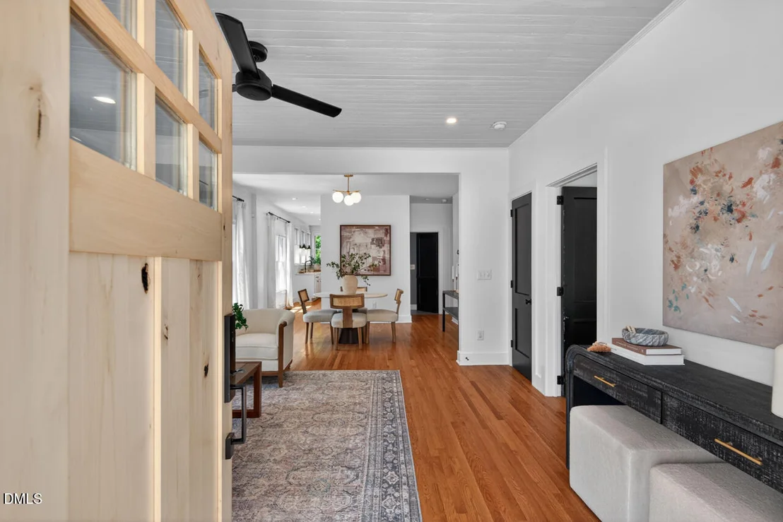 Photo of 303 Lyric Street
