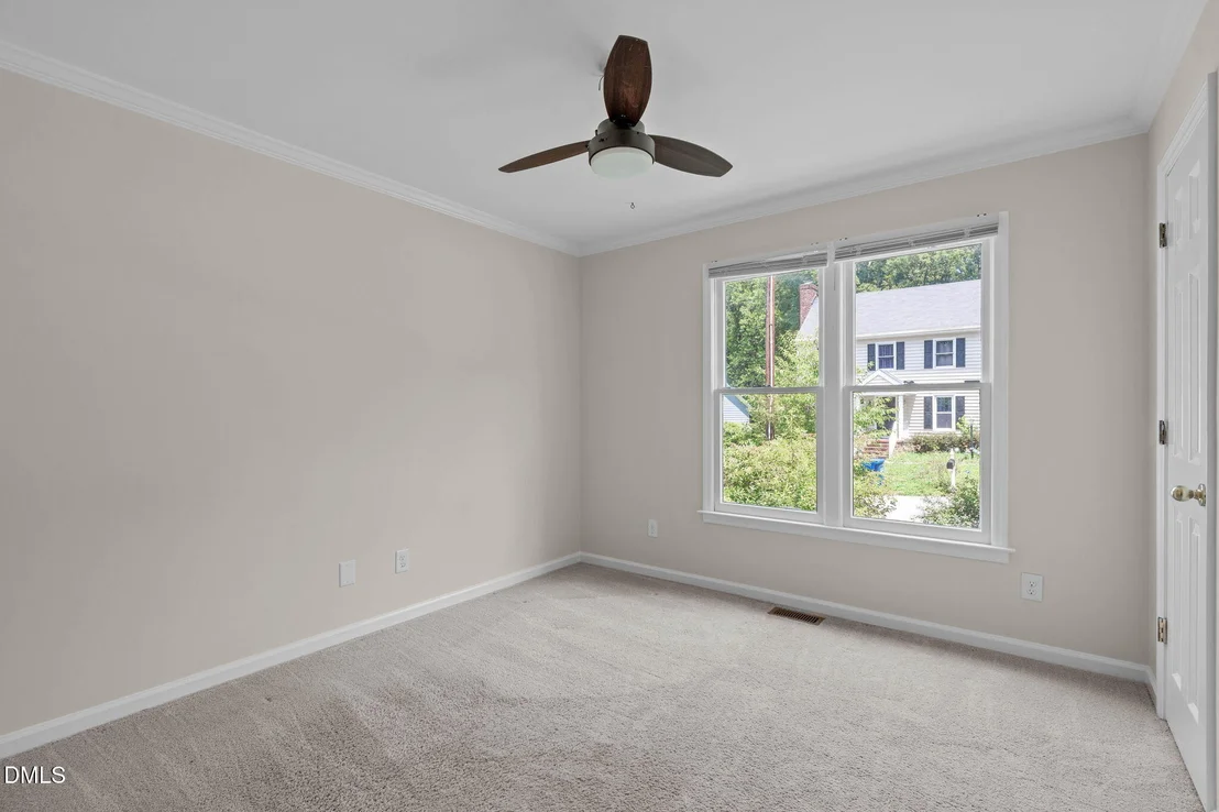 Photo of 8109 Round Oak Road