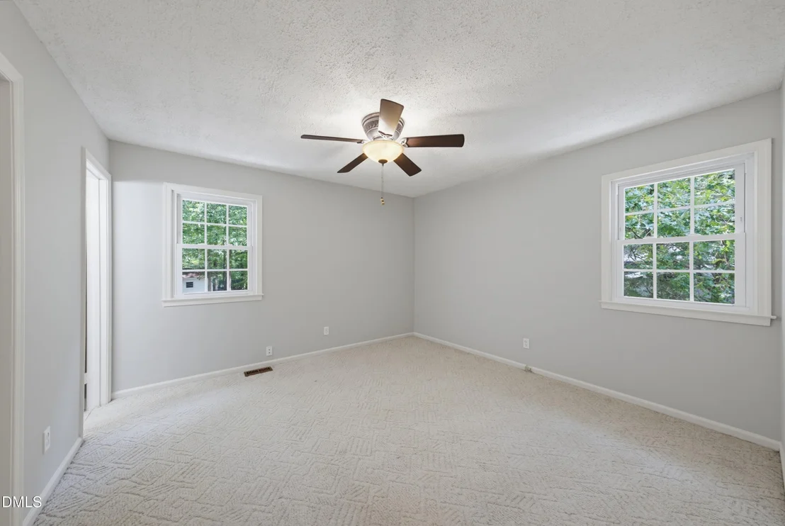 Photo of 1306 Claymore Drive