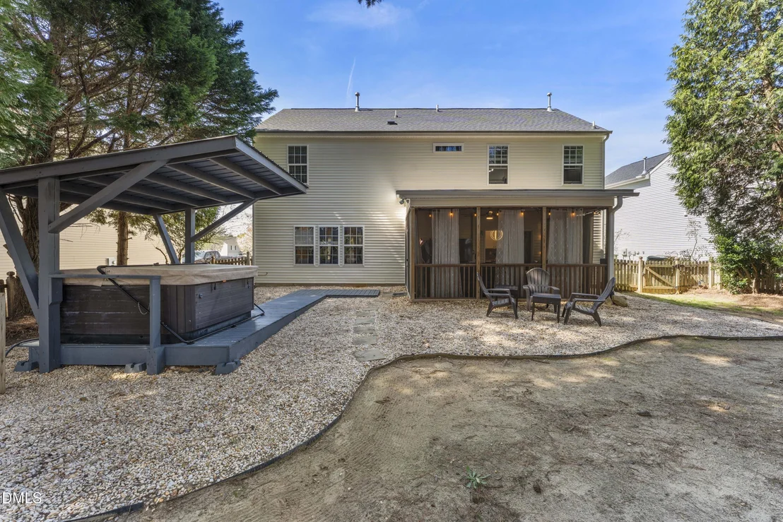 Photo of 3045 Buttonwood Lane