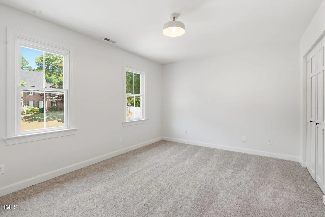 Photo of 815 Northwoods Drive