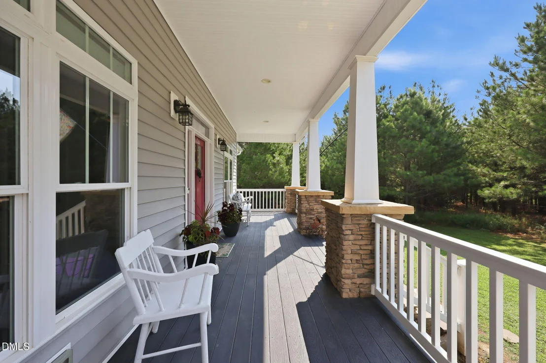 Photo of 665 Walnut Grove Road