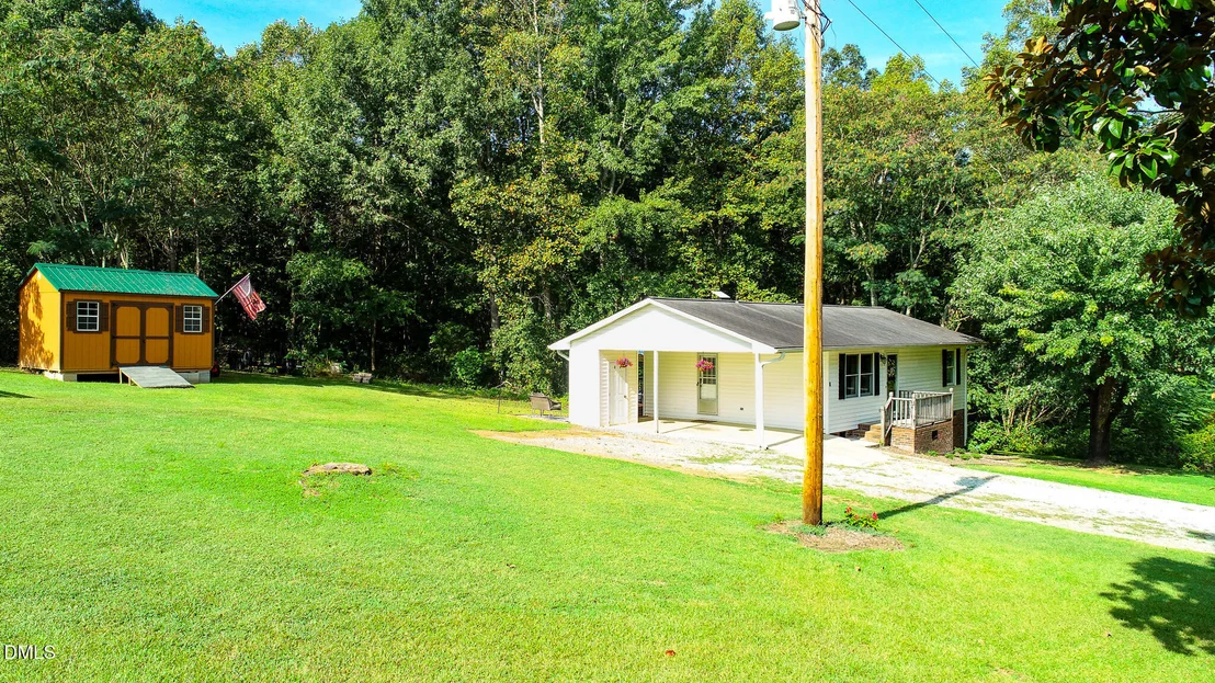 Photo of 405 Marvin Gill Road
