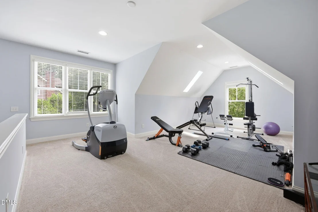 Photo of 1031 Pinehurst Drive