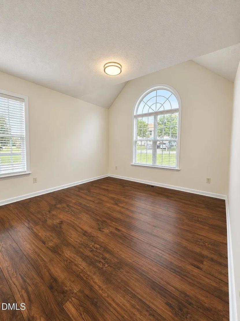 Photo of 1025 Feldmen Drive