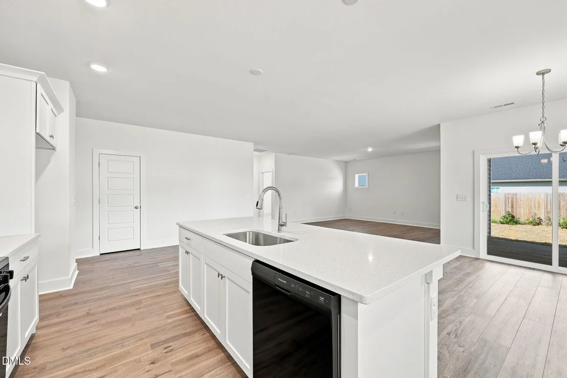 Photo of 30 Loganberry Avenue