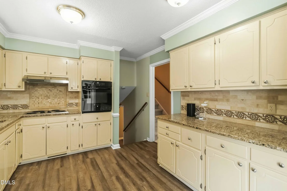 Photo of 1600 Edgebrook Drive