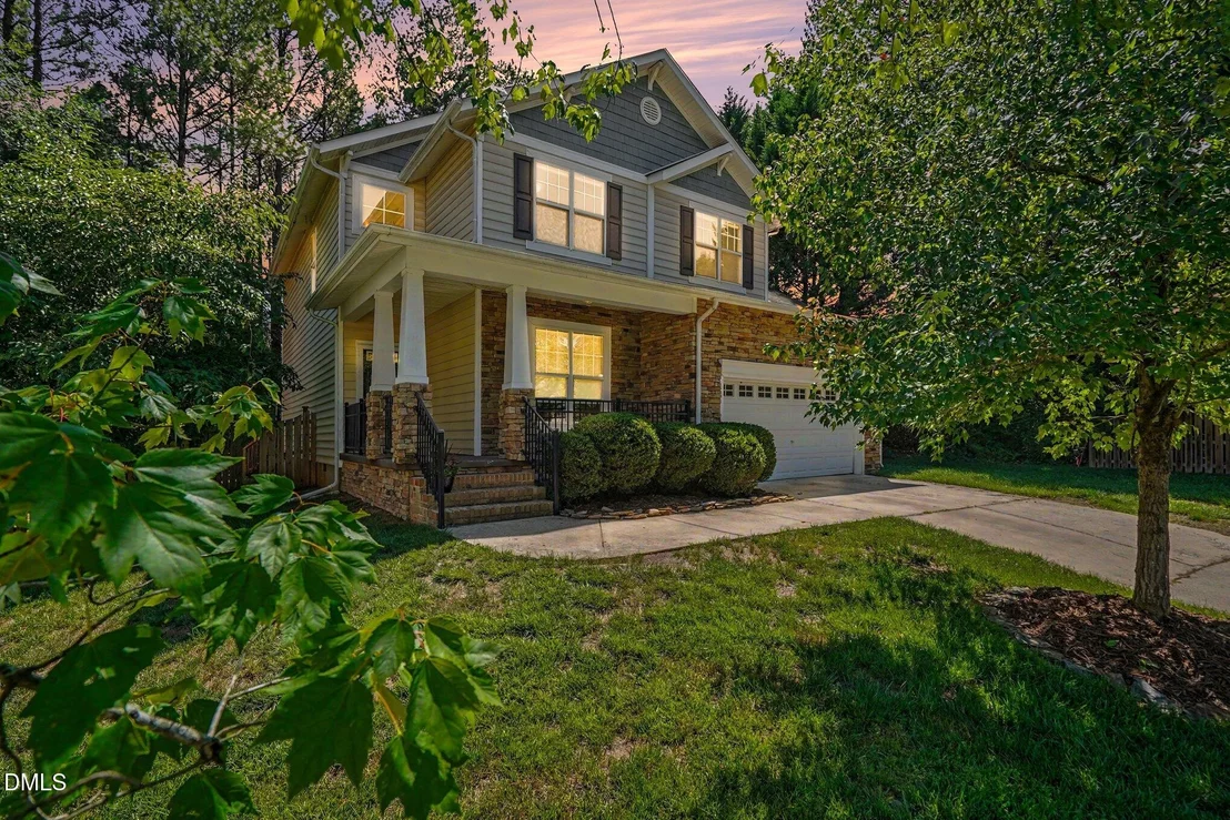Photo of 6 Silverbell Court