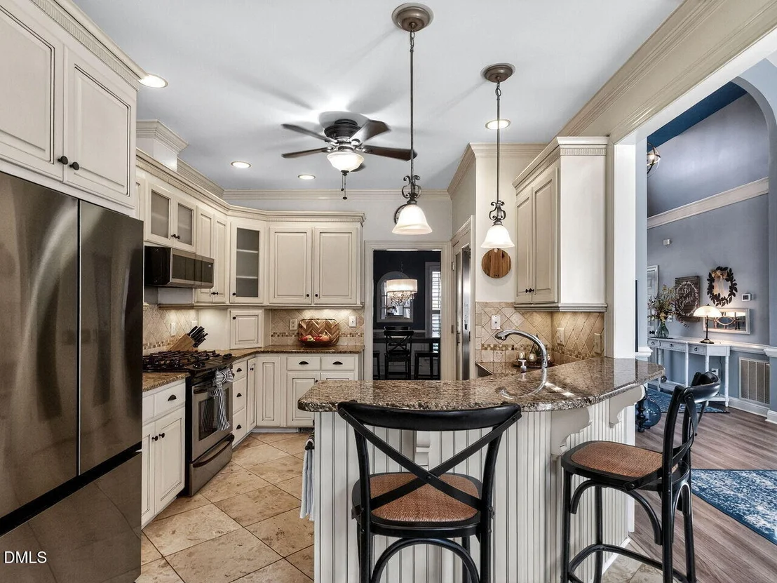 Photo of 7101 Evelyn Circle