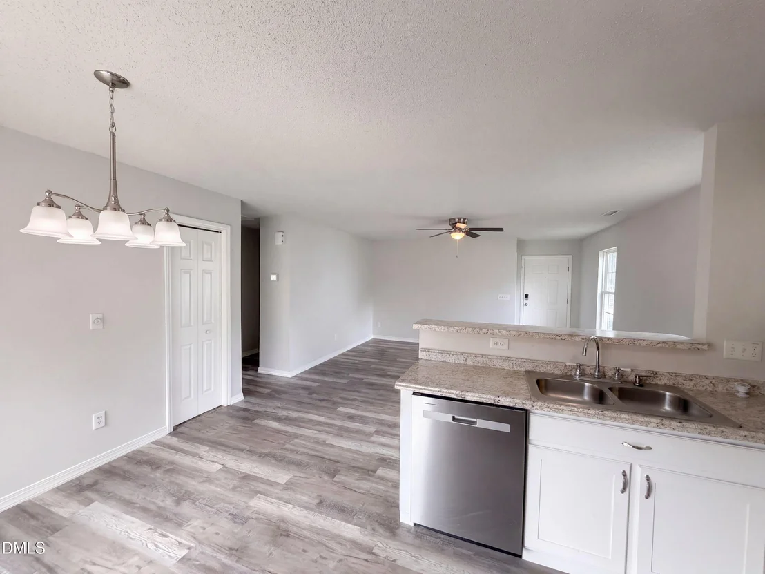 Photo of 5809 Weddington Road