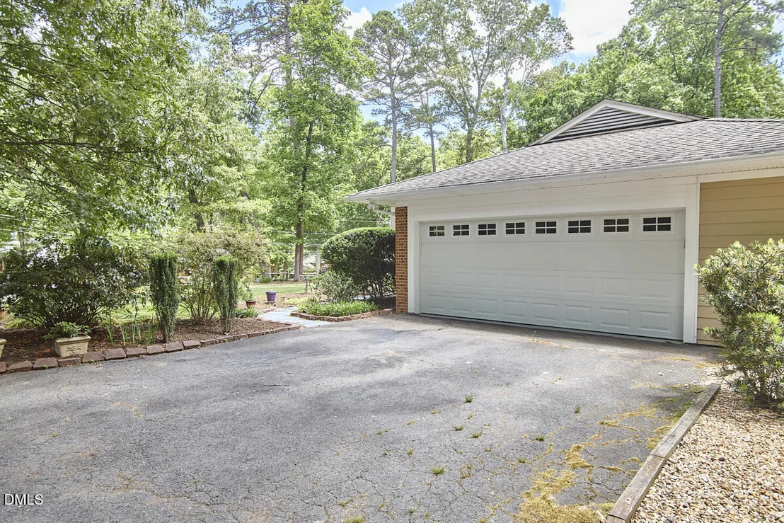 Photo of 3815 Swarthmore Road