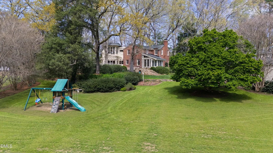 Photo of 223 Hillcrest Circle