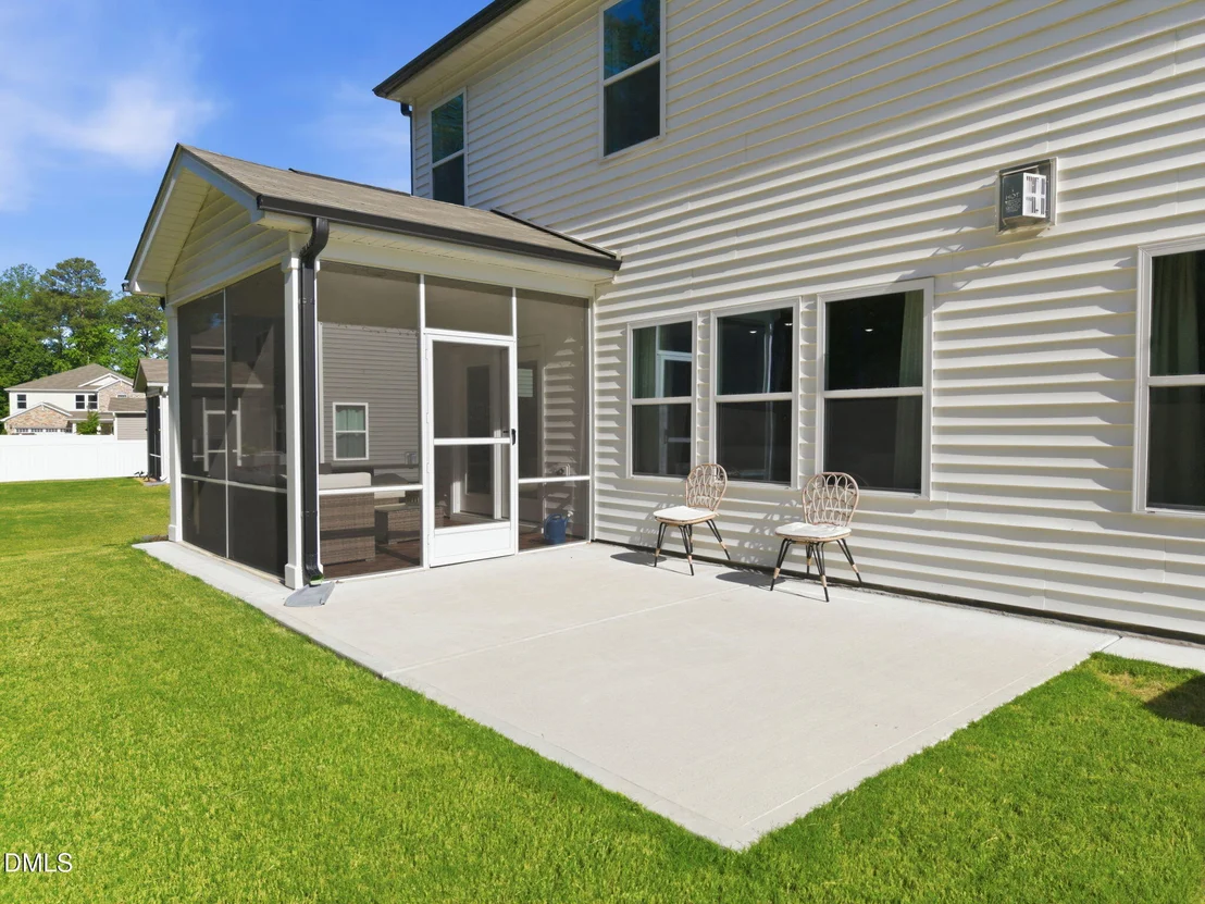 Photo of 8108 Braefield