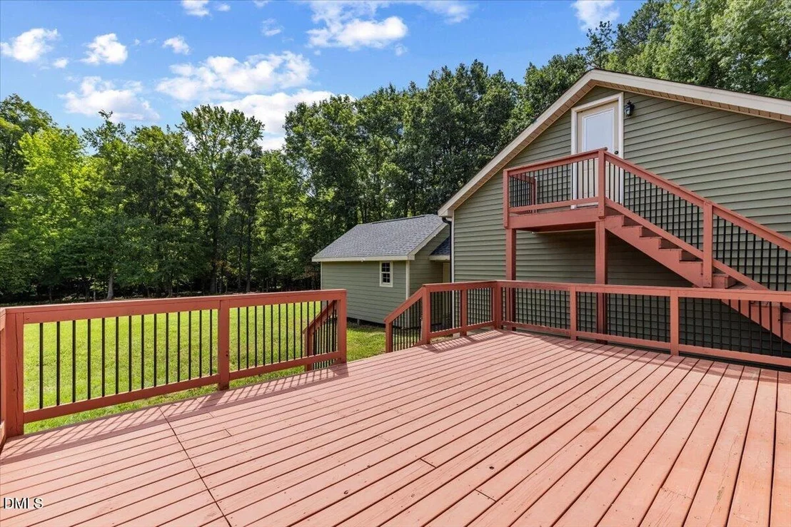 Photo of 11208 Range Road